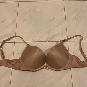 Victoria Secret double push up nude bra. 34B.